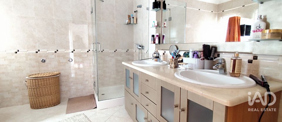 Herdade T5 em Lamas e Cercal de 372 m²