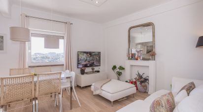 Apartment T3 in Ramada e Caneças of 82 m²