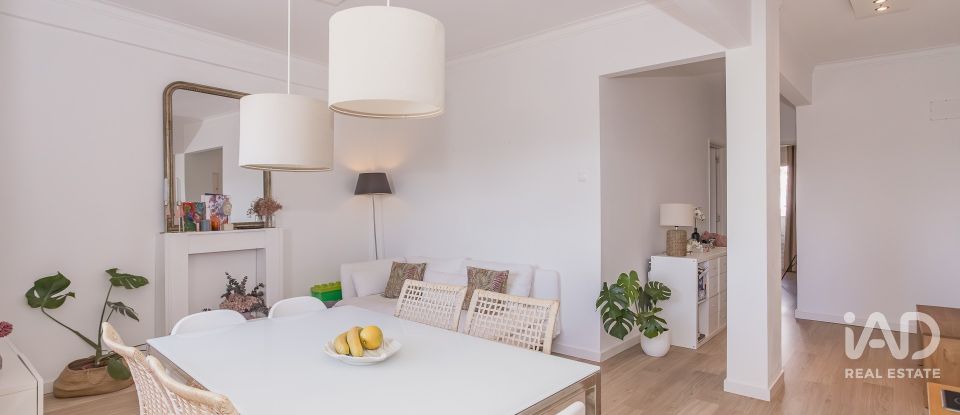 Apartamento T3 em Ramada e Caneças de 82 m²