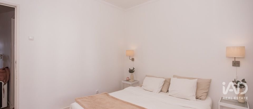 Apartamento T3 em Ramada e Caneças de 82 m²