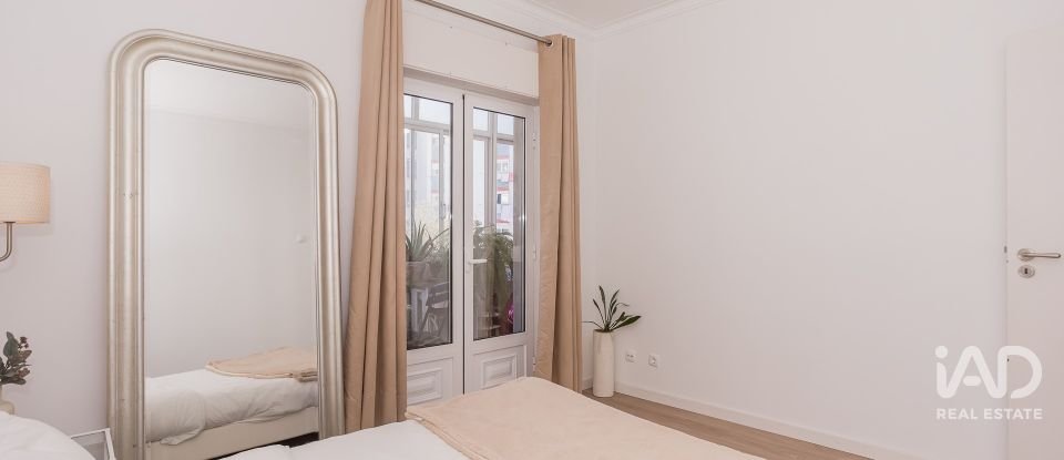 Apartamento T3 em Ramada e Caneças de 82 m²