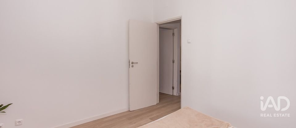 Apartamento T3 em Ramada e Caneças de 82 m²