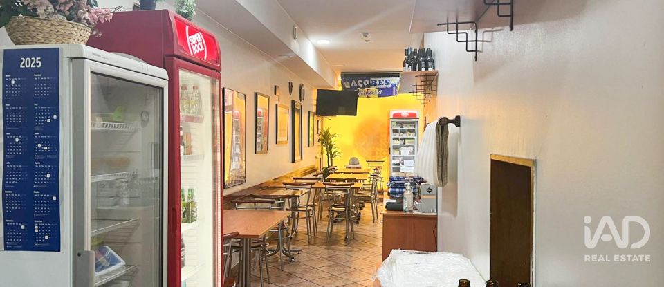 Boutique/Local commercial à Cedofeita, Santo Ildefonso, Sé, Miragaia, São Nicolau e Vitória de 85 m²