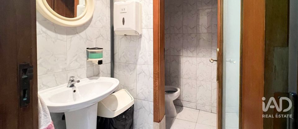 Boutique/Local commercial à Cedofeita, Santo Ildefonso, Sé, Miragaia, São Nicolau e Vitória de 85 m²