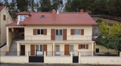 House T4 in Eiras e Mei of 208 m²