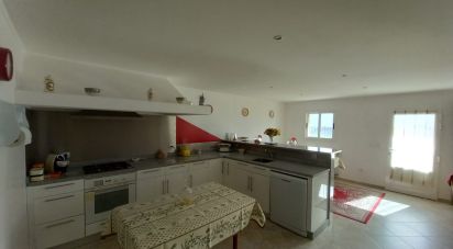 House T4 in Eiras e Mei of 208 m²