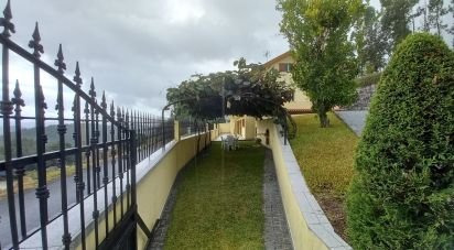 House T4 in Eiras e Mei of 208 m²
