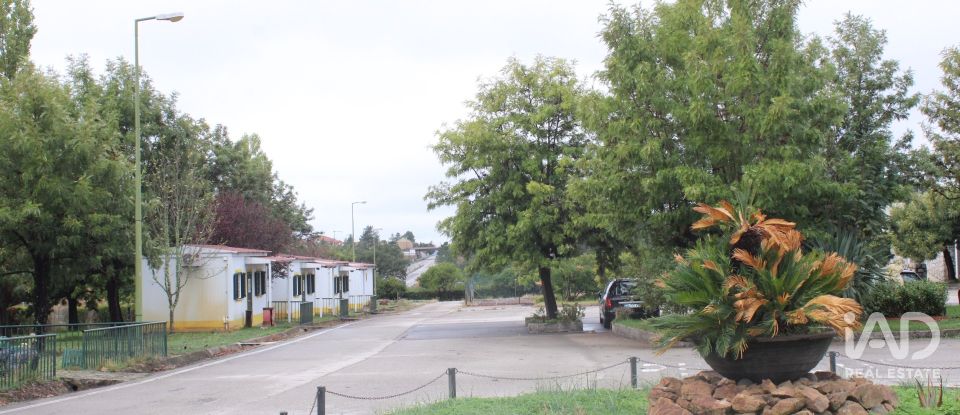 Immeuble à Sarnadas de Ródão de 2 210 m²