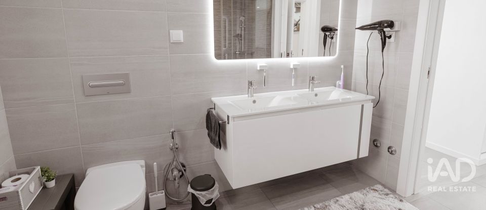 House T5 in Vermelha of 301 m²