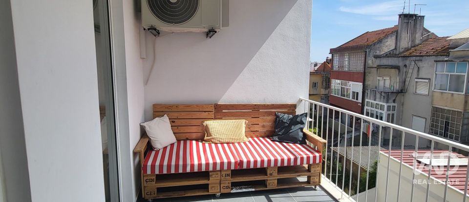 Apartamento T2 em Penha de França de 67 m²