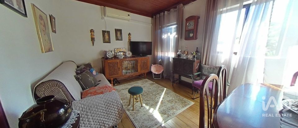 Maison T4 à Alvares de 132 m²