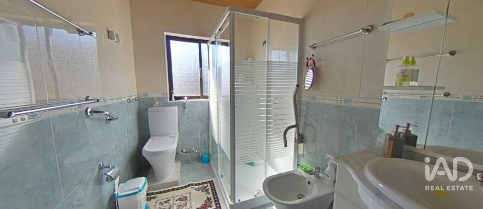 Maison T4 à Alvares de 132 m²