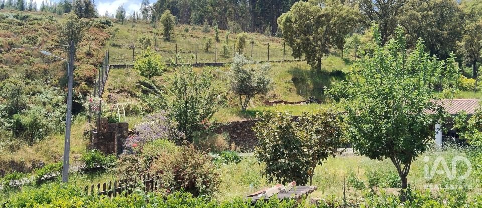 Maison T4 à Alvares de 132 m²