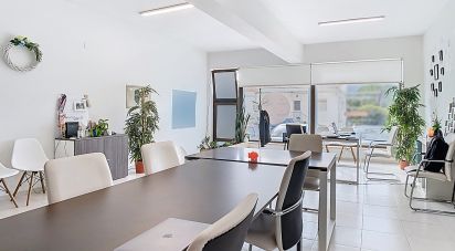 Boutique/Local commercial à Porto de Mós - São João Baptista e São Pedro de 80 m²