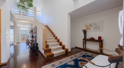 Maison d'angle T4 à Nogueira, Fraião E Lamaçães de 622 m²