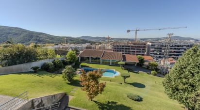 Maison d'angle T4 à Nogueira, Fraião E Lamaçães de 622 m²