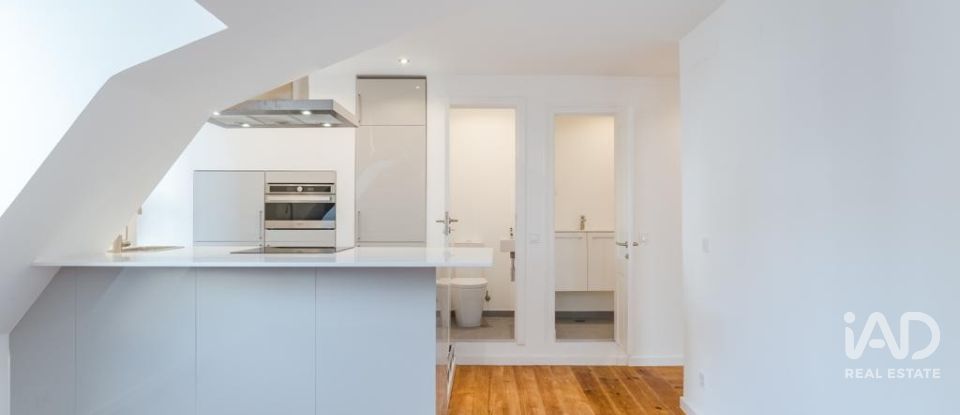 Apartamento T2 em Santo António de 64 m²