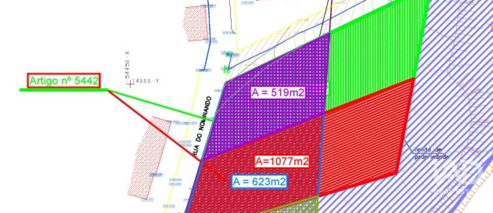 Terreno urbano em Marrazes e Barosa de 1 023 m²