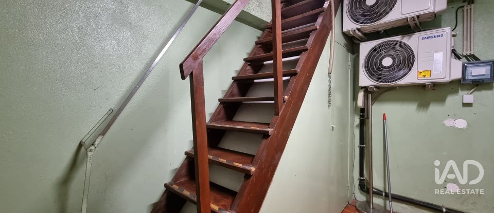 Shop / premises commercial in Lousã e Vilarinho of 87 m²