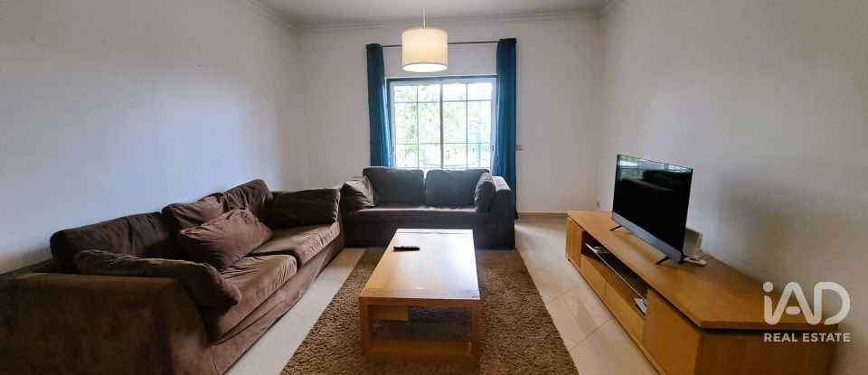 Apartamento T2 em Porches de 131 m²