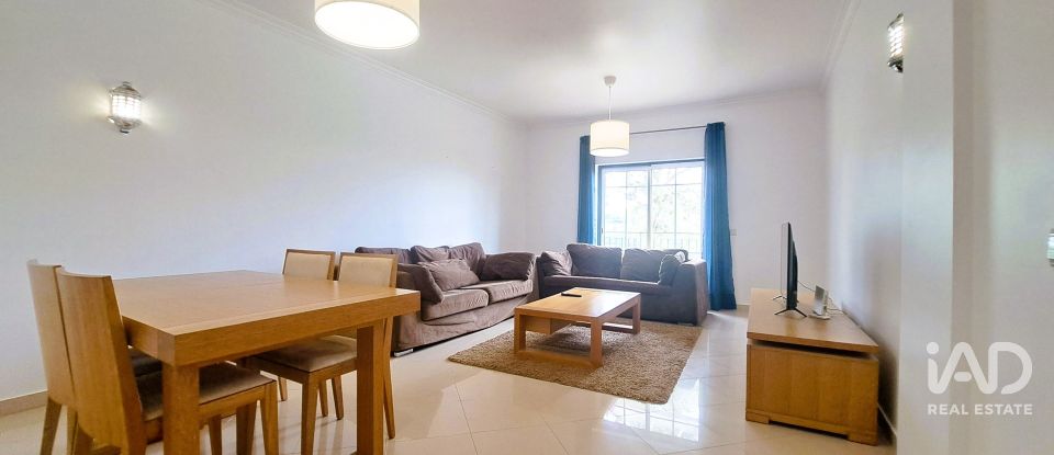 Apartamento T2 em Porches de 131 m²