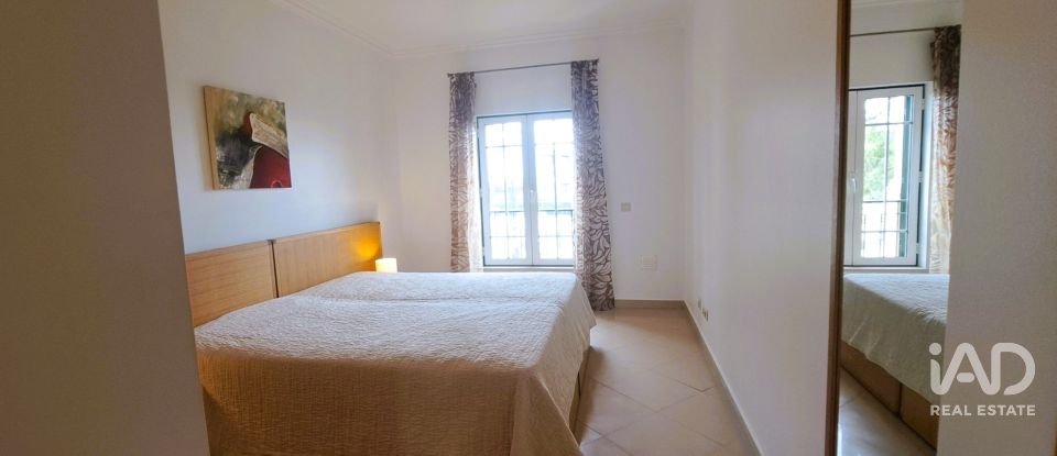 Apartamento T2 em Porches de 131 m²