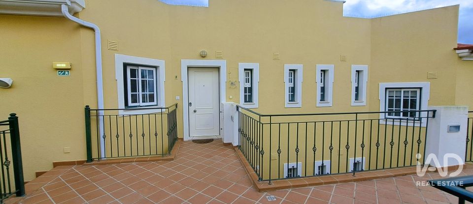 Apartamento T2 em Porches de 131 m²