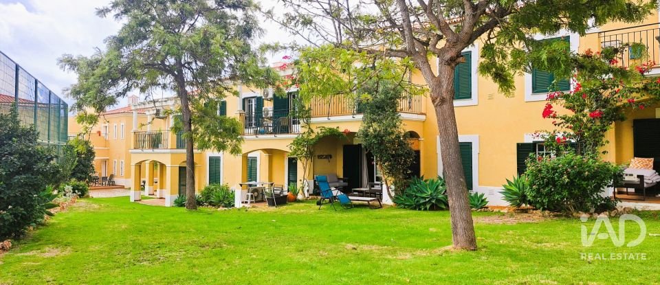 Apartamento T2 em Porches de 131 m²