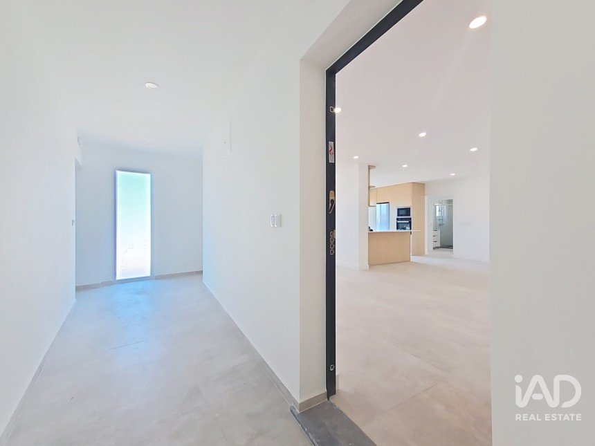 Apartamento T2 em Santa Maria, São Pedro E Matacães de 146 m²