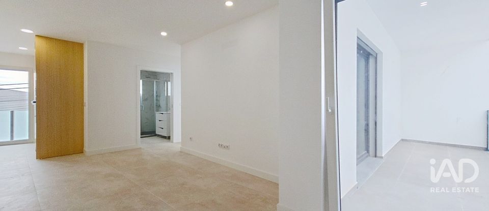 Apartamento T2 em Santa Maria, São Pedro E Matacães de 129 m²