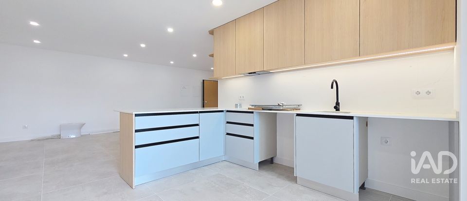 Apartamento T2 em Santa Maria, São Pedro E Matacães de 150 m²