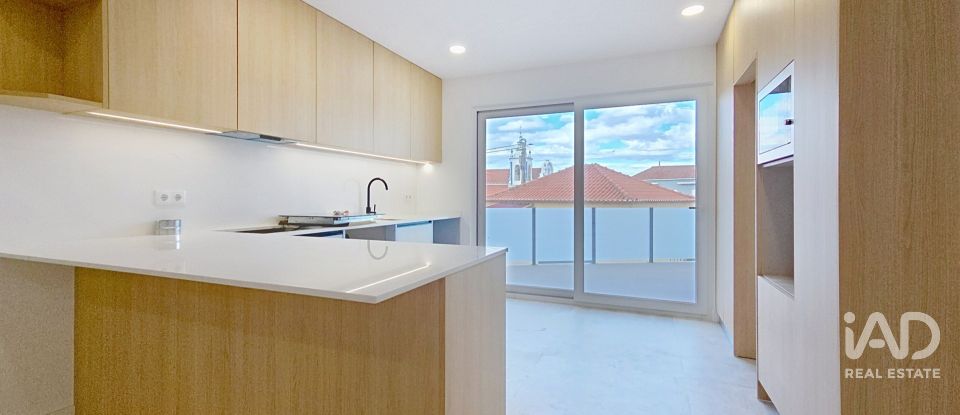 Apartamento T2 em Santa Maria, São Pedro E Matacães de 150 m²