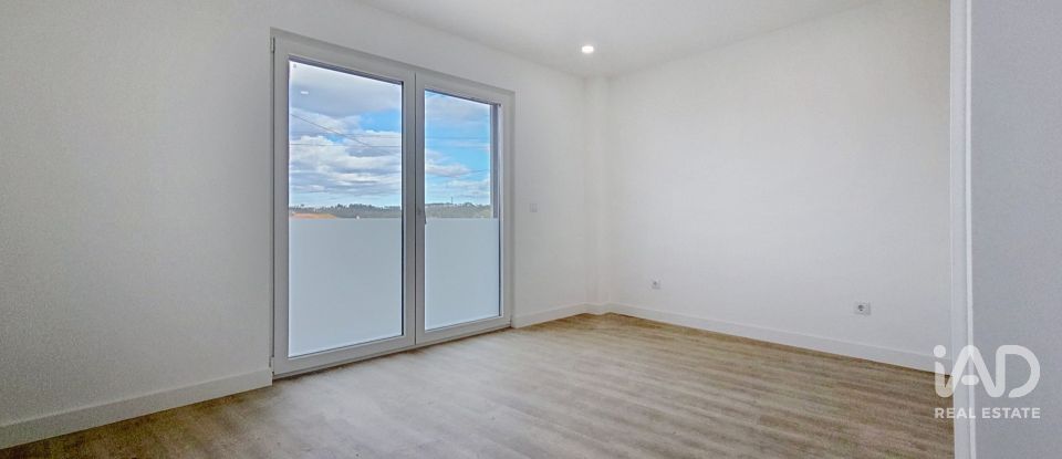 Apartamento T2 em Santa Maria, São Pedro E Matacães de 150 m²