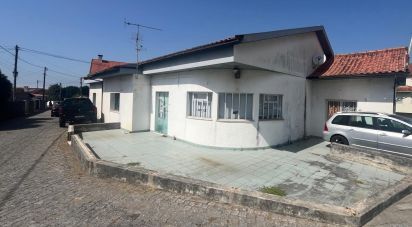 Maison T3 à Antas de 240 m²