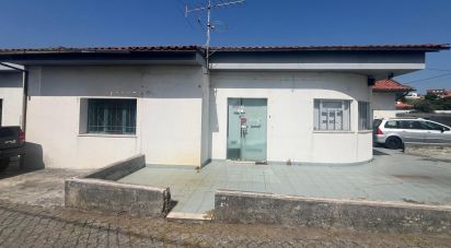 Maison T3 à Antas de 240 m²