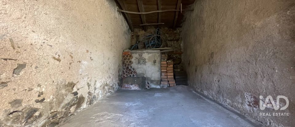 Moradia T5 em Lorvão de 200 m²