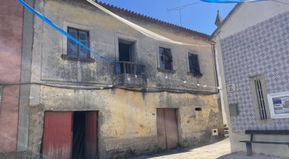 Maison T5 à Lorvão de 200 m²