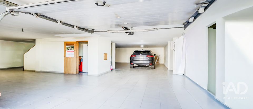 Moradia em gaveto T4 em Nogueira, Fraião E Lamaçães de 622 m²