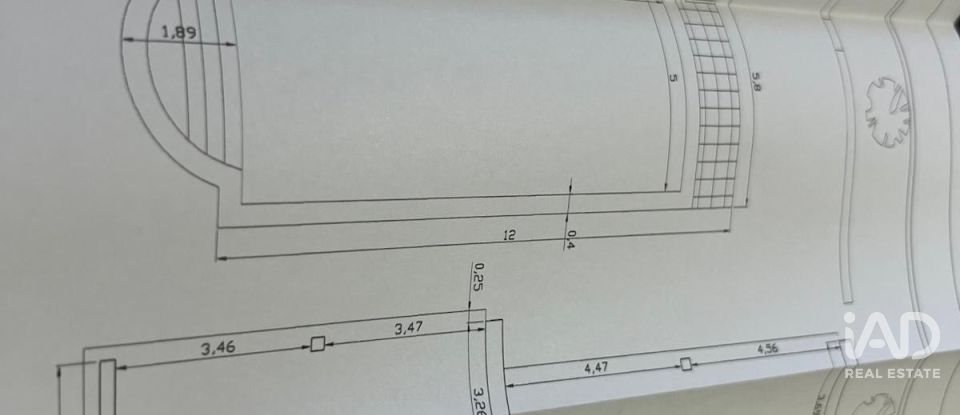 Moradia em gaveto T4 em Nogueira, Fraião E Lamaçães de 622 m²