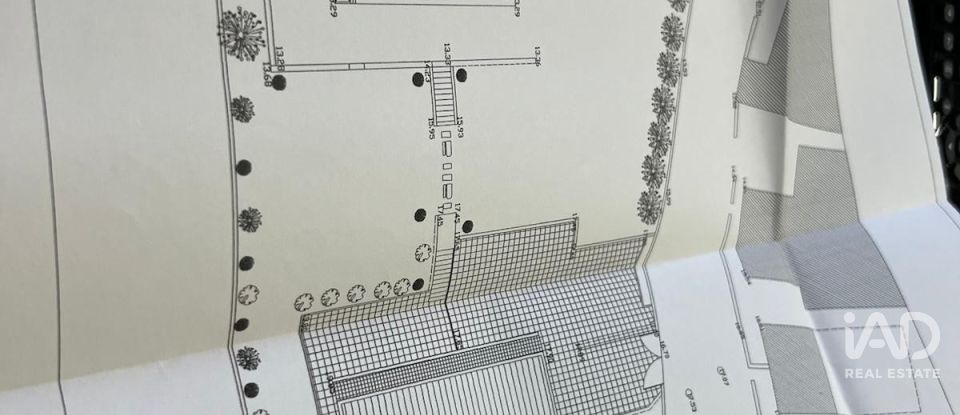 Moradia em gaveto T4 em Nogueira, Fraião E Lamaçães de 622 m²