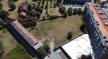 Terrain à Tamengos, Aguim e Óis do Bairro de 2 635 m²