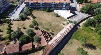 Terrain à Tamengos, Aguim e Óis do Bairro de 2 635 m²