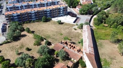 Terrain à Tamengos, Aguim e Óis do Bairro de 2 635 m²