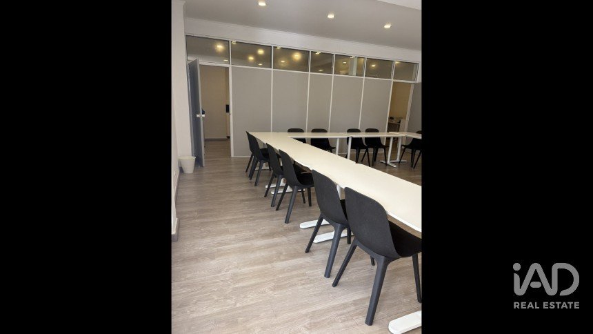 Boutique/Local commercial à Montijo e Afonsoeiro de 85 m²