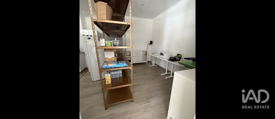 Boutique/Local commercial à Montijo e Afonsoeiro de 85 m²