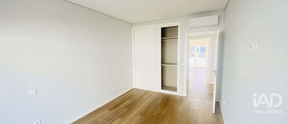 Moradia térrea T4 em Santo Isidoro de 211 m²