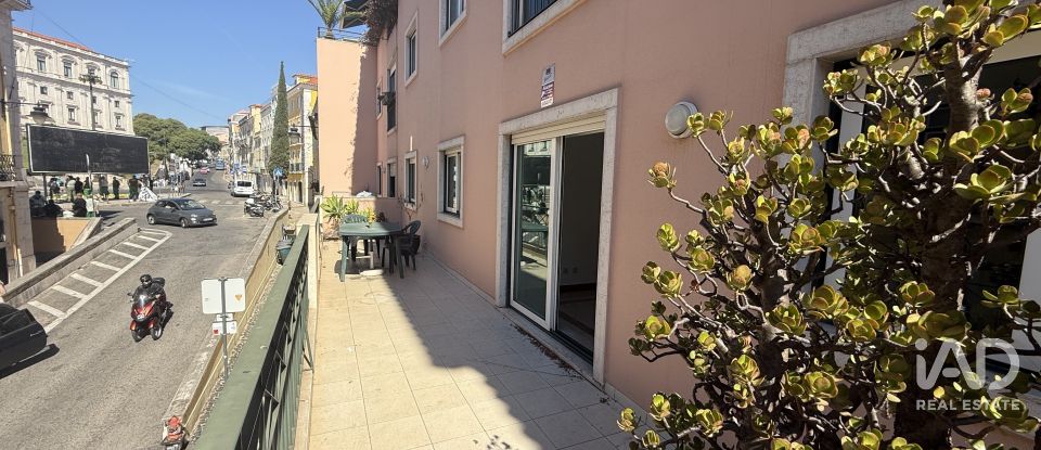 Apartamento T2 em Misericórdia de 74 m²