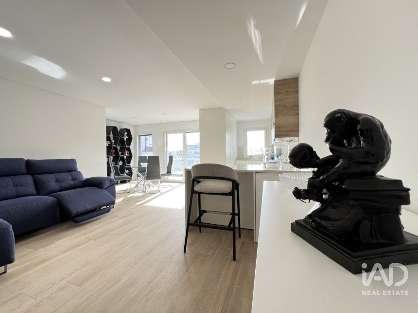 Apartment T3 in São Martinho do Porto of 109 m²