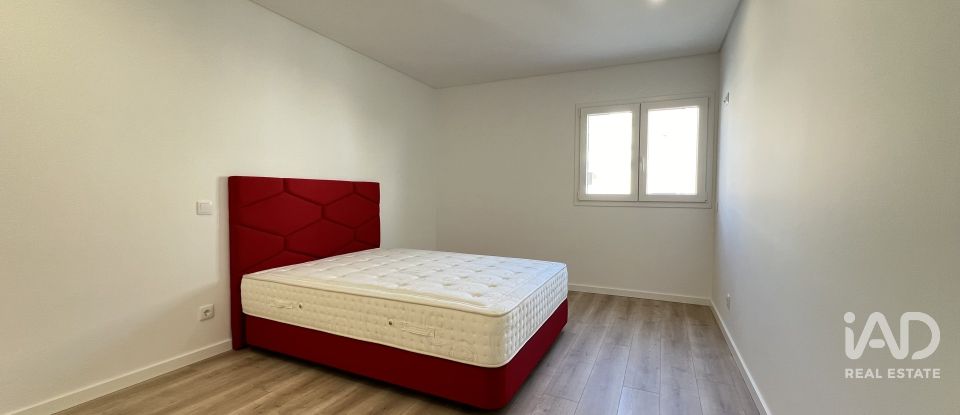 Apartment T3 in São Martinho do Porto of 109 m²