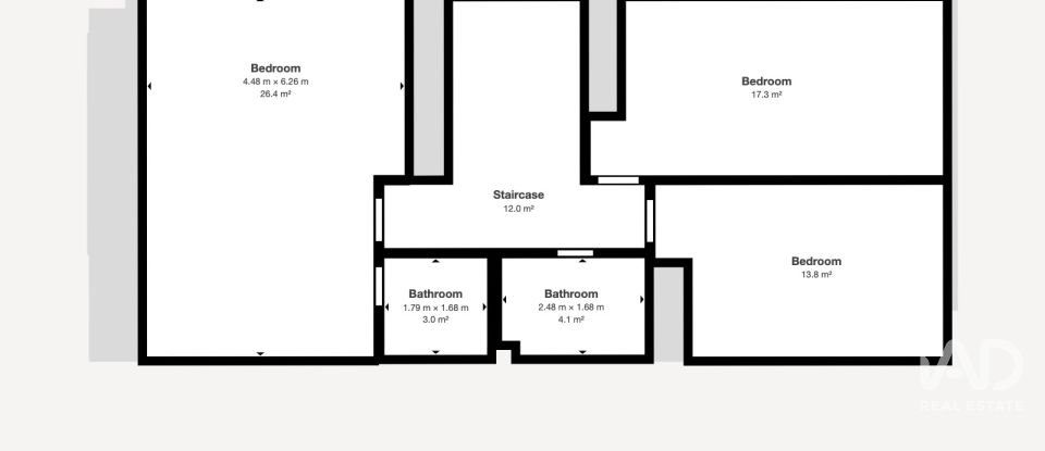 Moradia em banda T3 em Sandim, Olival, Lever e Crestuma de 184 m²